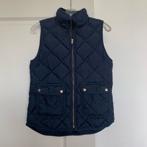 EXCURSION QUILTED DOWN VEST